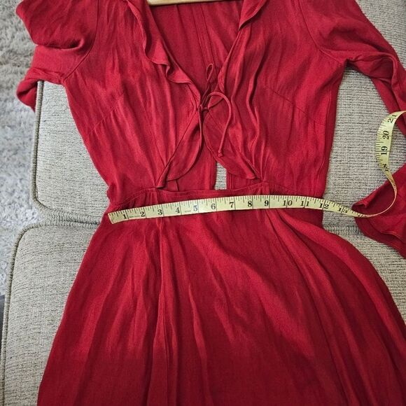 Reformation Ruffled Front Cut Out Heidi Midi Dress 3/4 Sleeve ruffle red Sz 0 - Picture 12 of 13